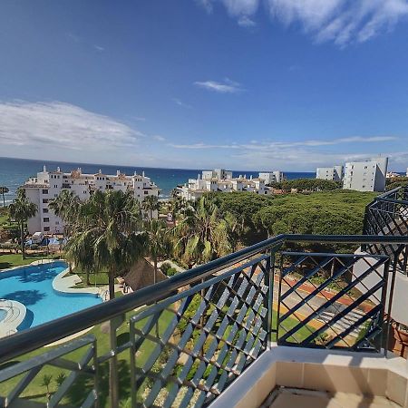 Frontline Beach Penthouse In Mi Capricho Sitio de Calahonda Luaran gambar