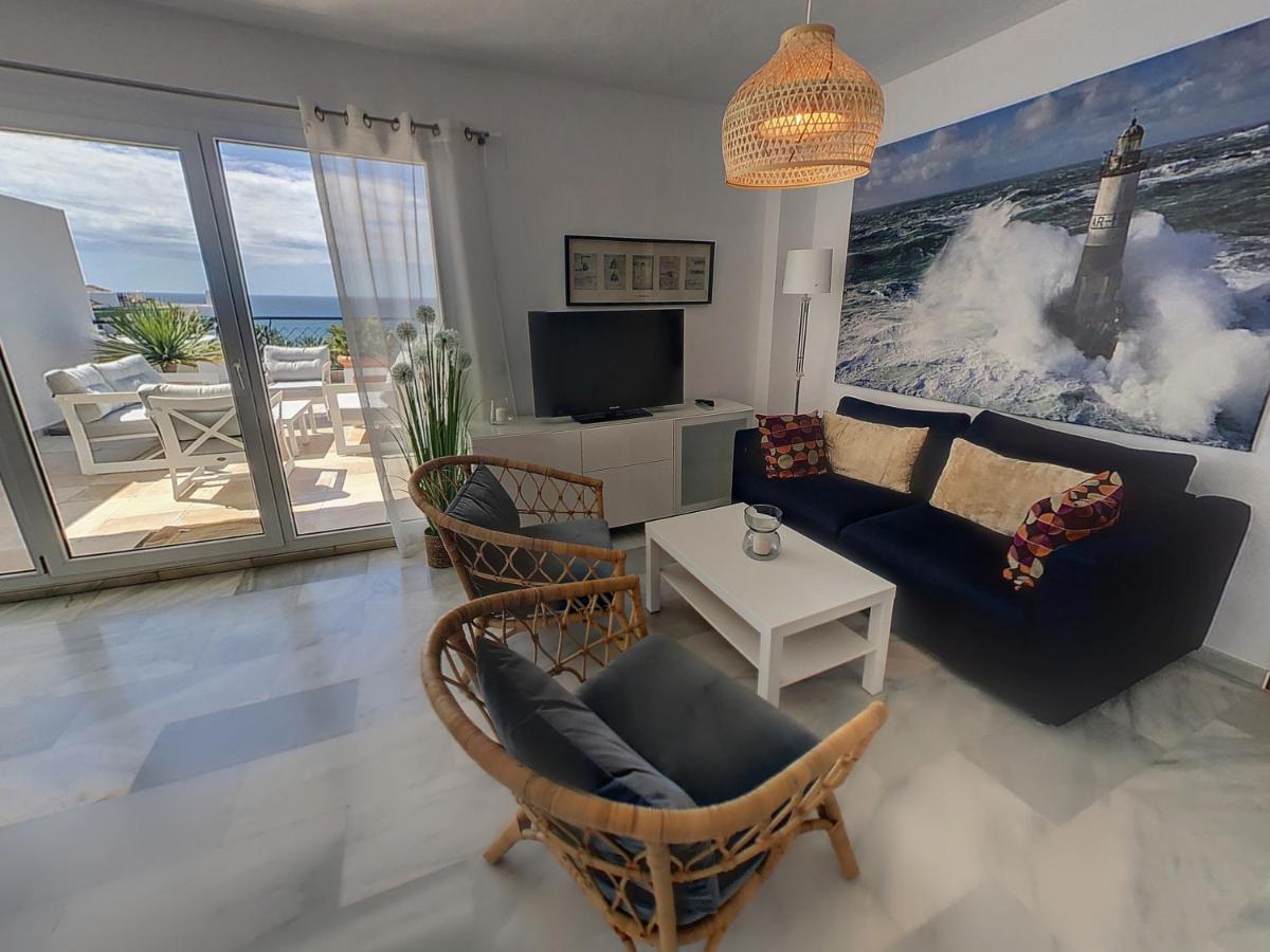 Frontline Beach Penthouse In Mi Capricho Sitio de Calahonda Luaran gambar