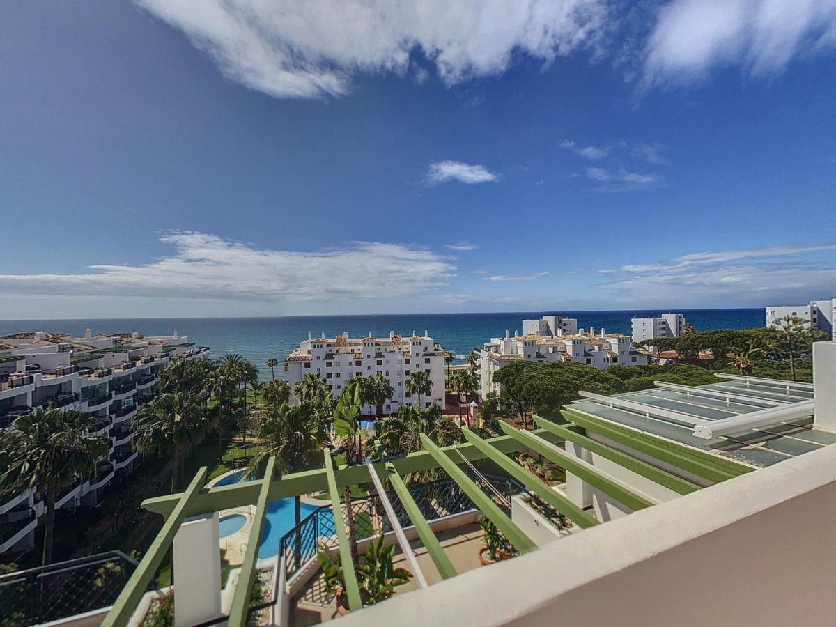 Frontline Beach Penthouse In Mi Capricho Sitio de Calahonda Luaran gambar